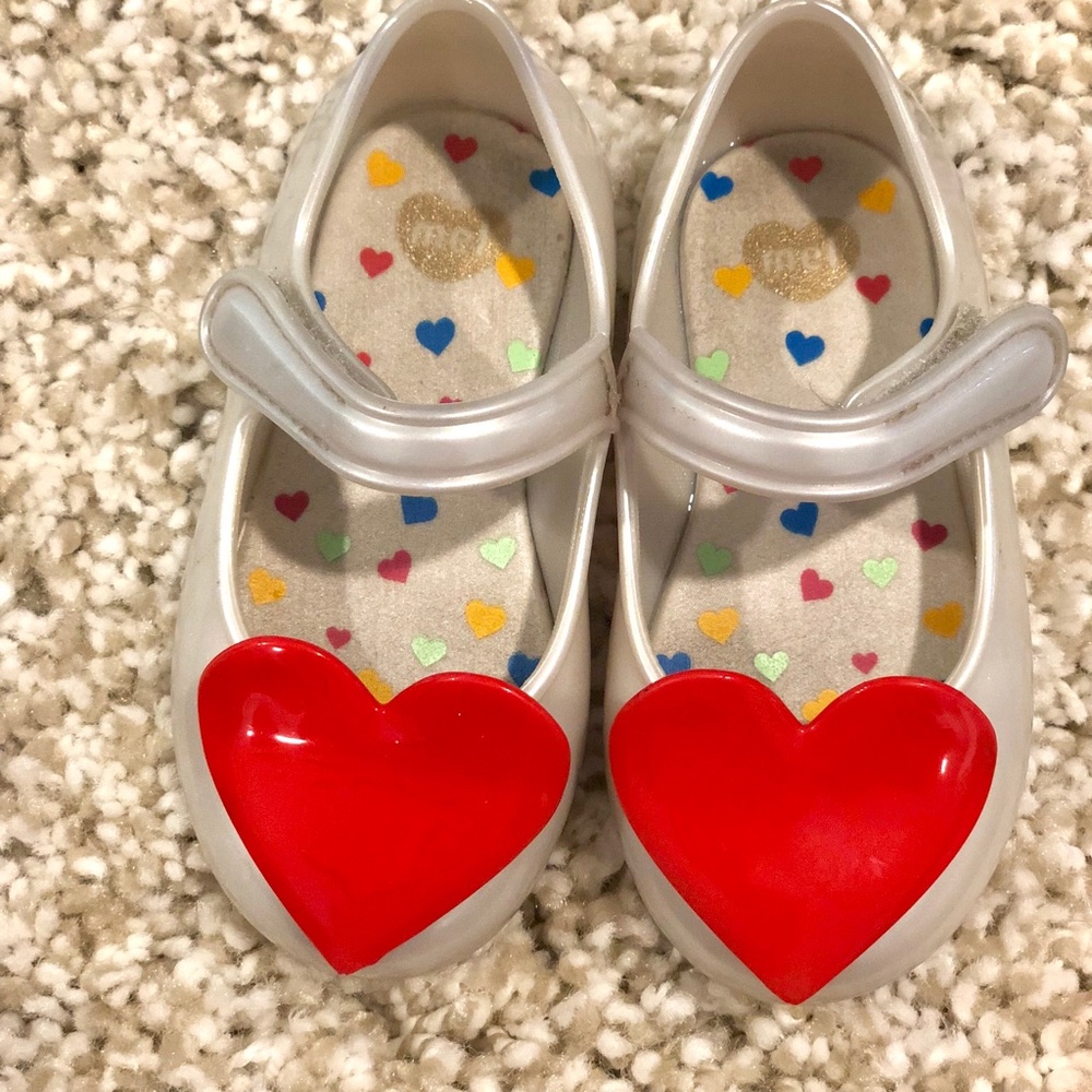 Mini Melissa size 6